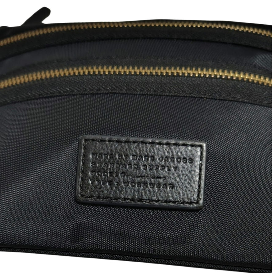 Black Marc Jacobs Piqué-shell Clutch In-Bag Organizer Three Zipped Compartrments