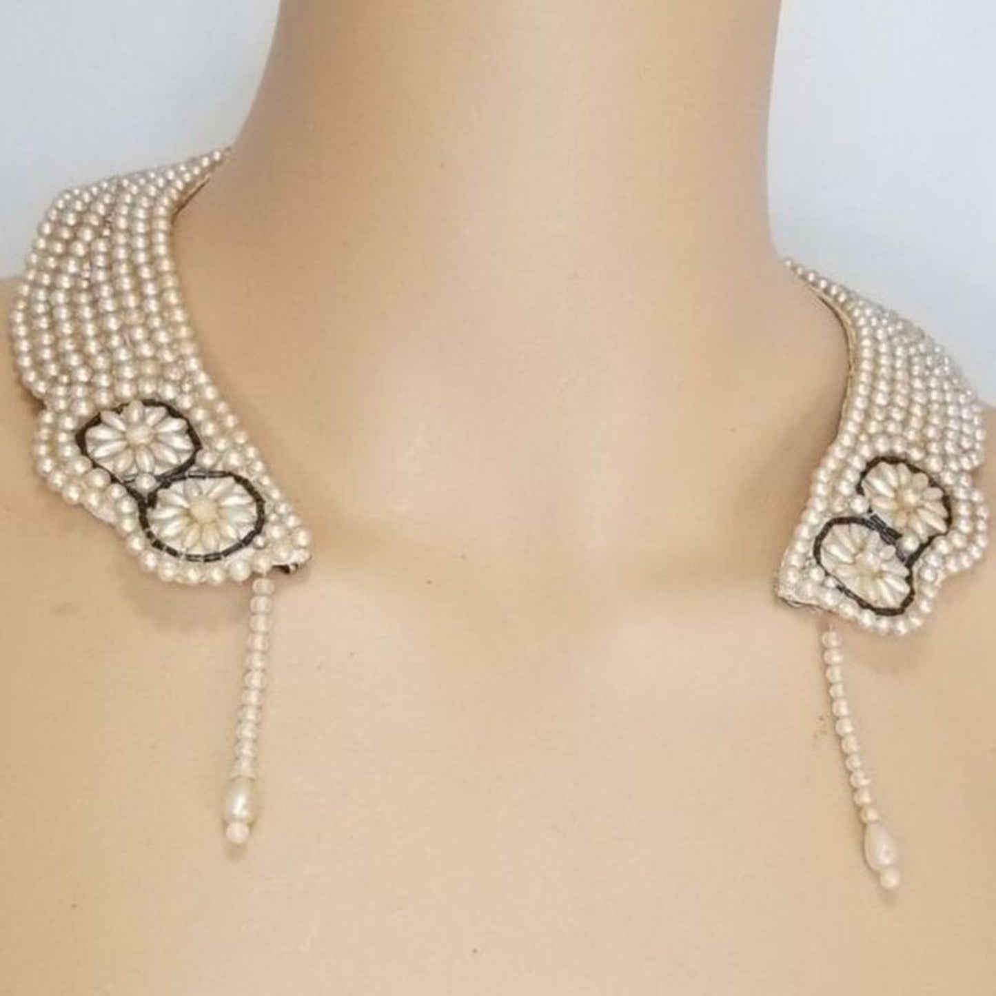 Vintage Cream Truly Regal Art Craft Faux Pearl Floral Collar Necklace Dangling