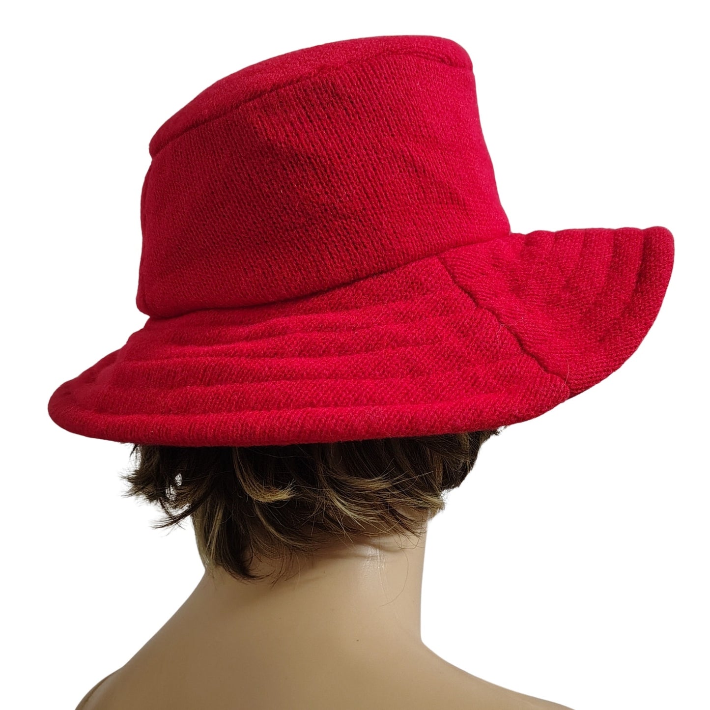 1990s Vintage Red Knit Acrylic Floppy Bucket Hat Wide 3 Inch Quilted Brim