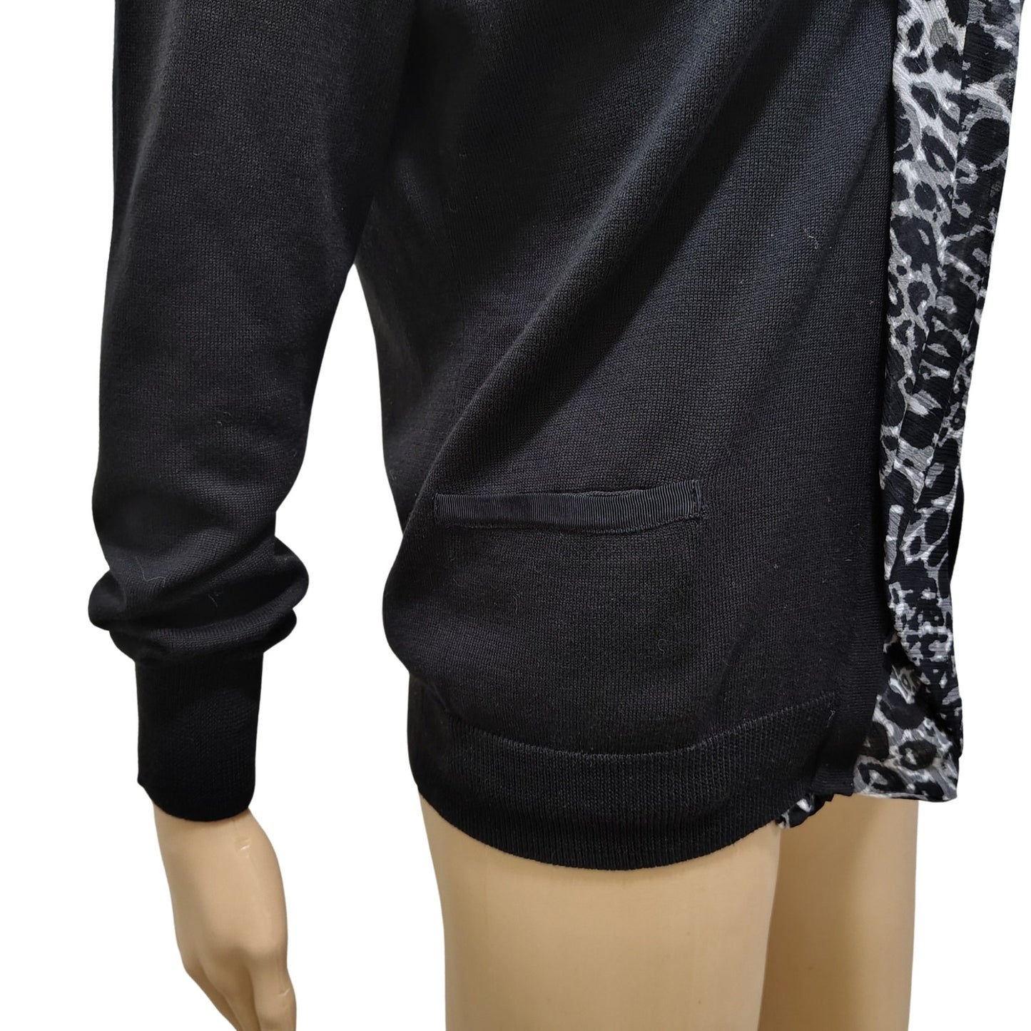 Tahari Black Cardigan Button Up Sweater Gray Leopard Print Trim Size Med Petite
