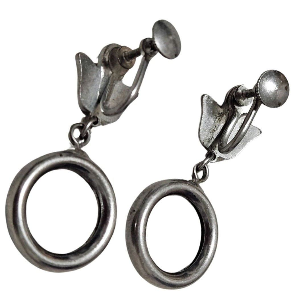 1950s Vintage Flower Dangling Loop Clip On Earrings Silver Tone Twist On Closure