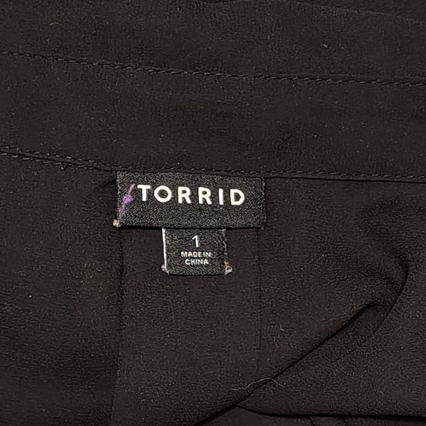 Torrid Black Button Up Shirt Tunic Fold Down Collar Folded Short Sleeves Size 1