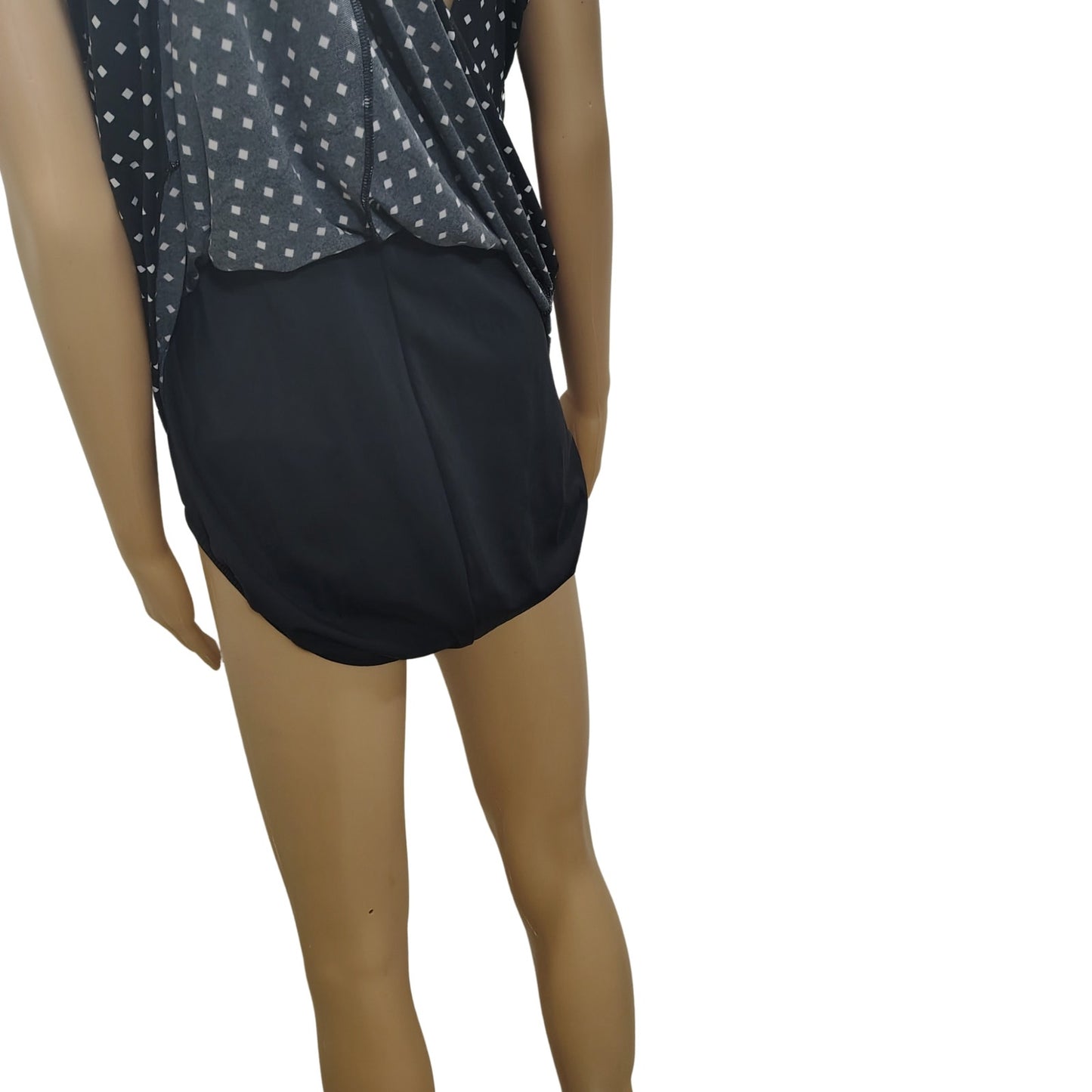 Diamonds Black White SlimSwim Magic Brands Onepiece Bathing Suit Swimdress SZ XL
