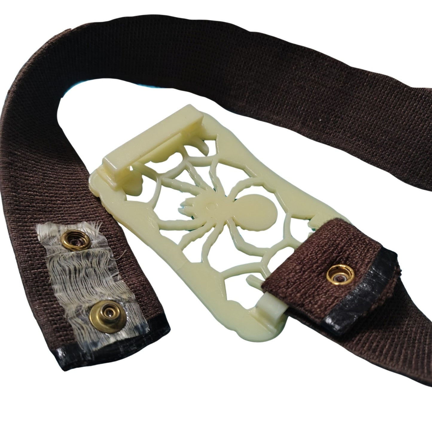 70s Plastic Spider Belt Buckle Wide Brown Elastic Snap Closure Cinching Belt 24