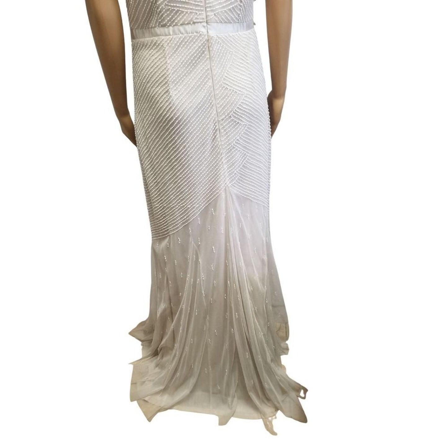 WEDDING GOWN | ADRIANNA PAPELL Cream Beaded Short Sleeve Formal Sweeper Size 12