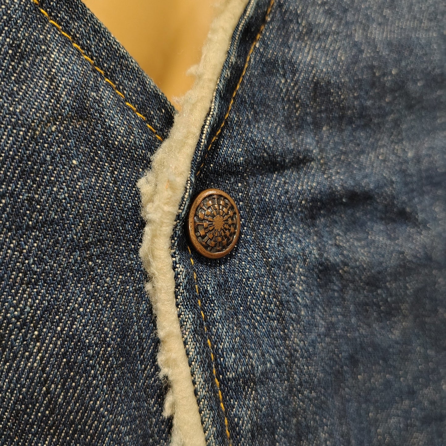 60s Indigo Blue Denim Western Sherpa Vest Seams Brass Snaps Closure Pockets SZ M