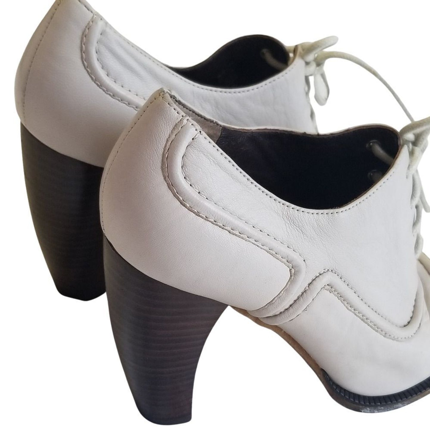 Cream Leather Platforms Booties Seam Detail Heels Round Heel Devani Size 8.5