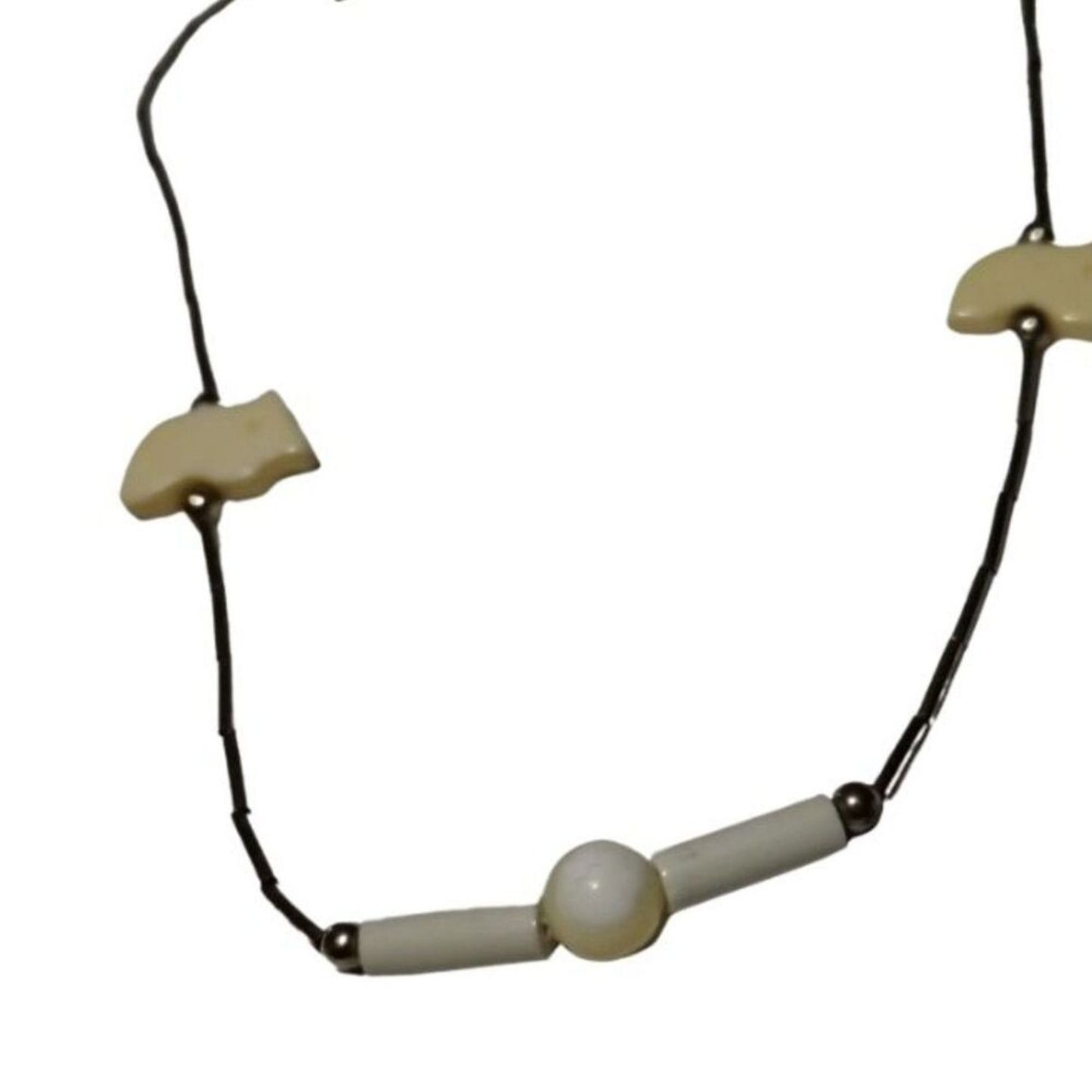 1970s Vintage Mother of Pearl Liquid Sterling Silver Cream Shell Bear Necklace