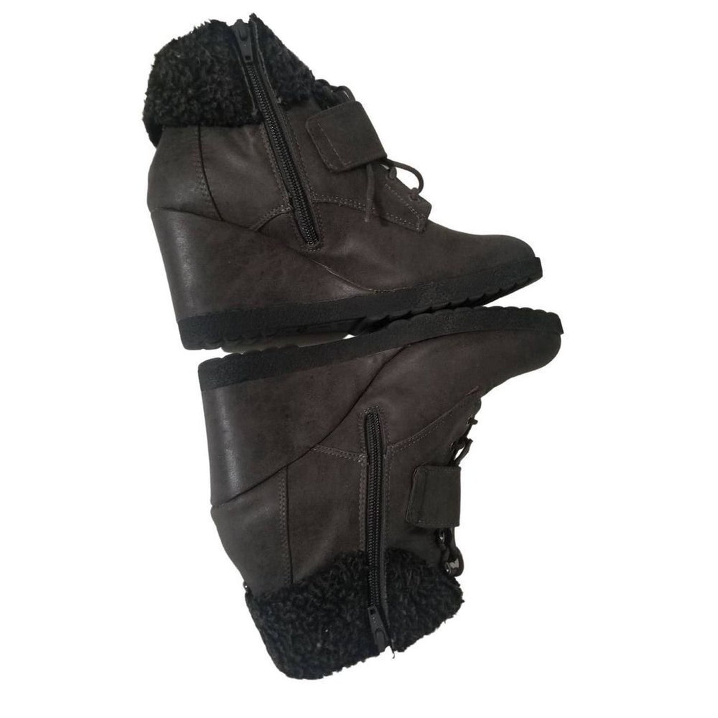 SIMPLY VERA VERA WANG Gray Vegan Faux Fur Fold Over Cuff Booties Size 8.5