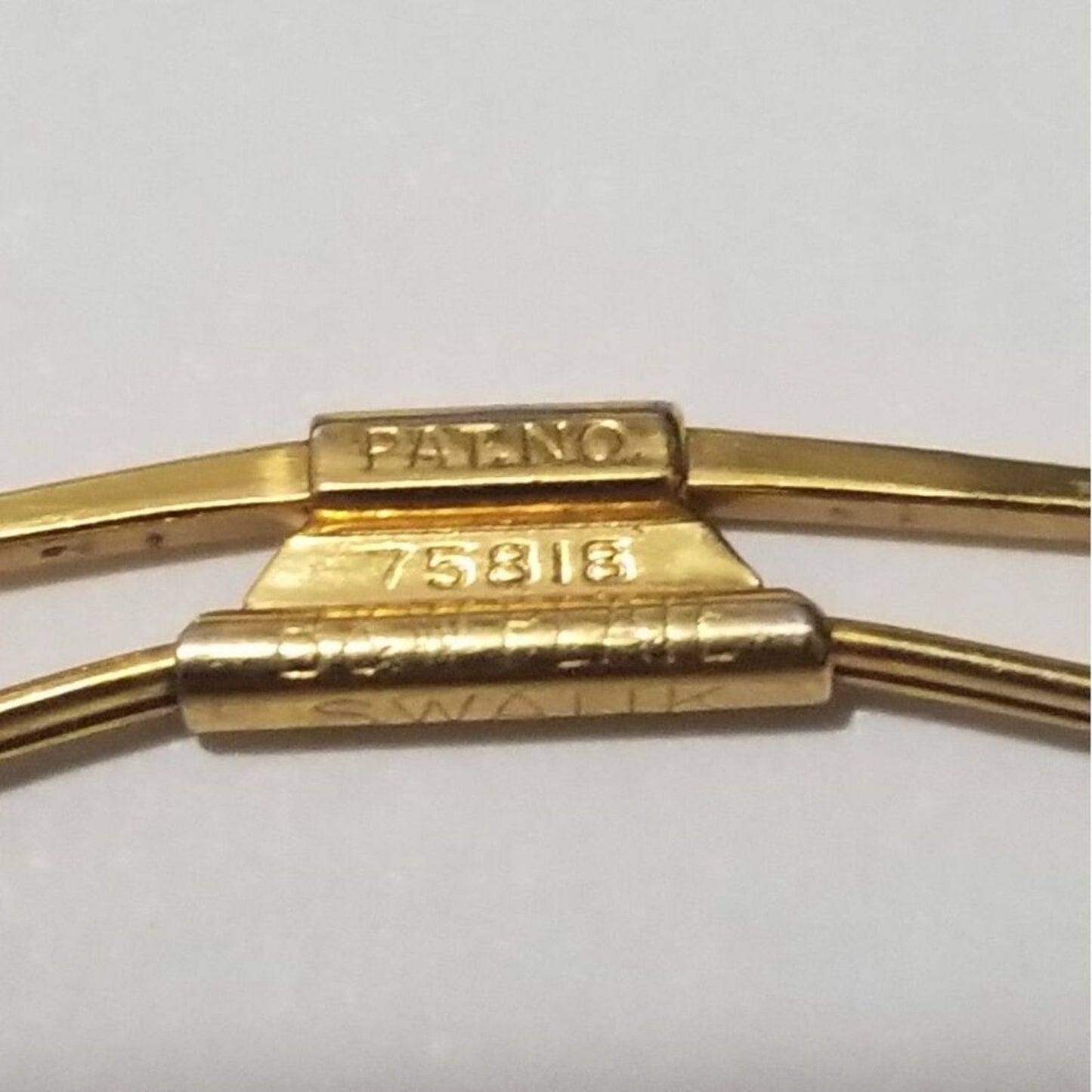 1930s Vintage Swank Gold Tone Collar Bar Button Up Collar Shirt Clasp Holder