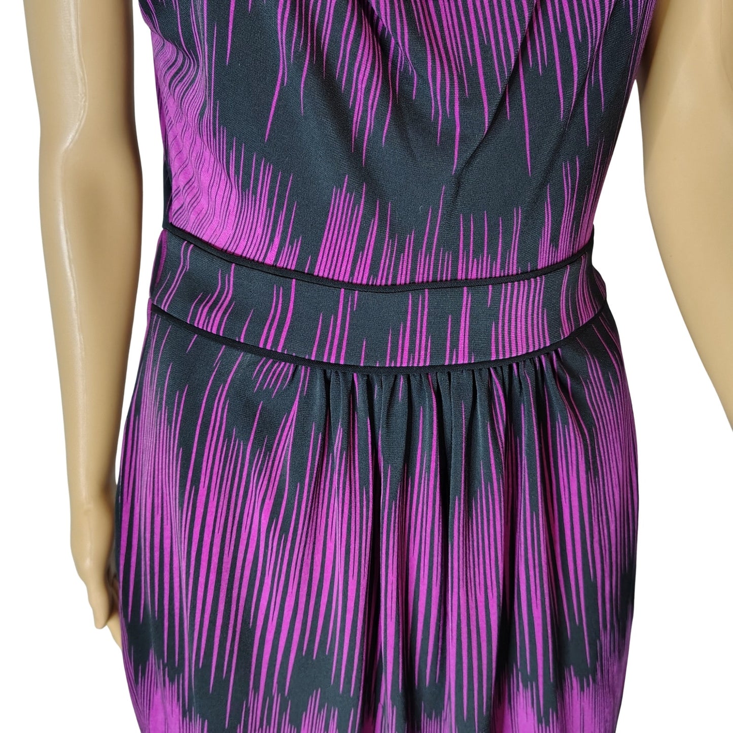 Plunge Neckline Purple Black Short Tank Top Dress Pockets Bisou Bisou Size 4