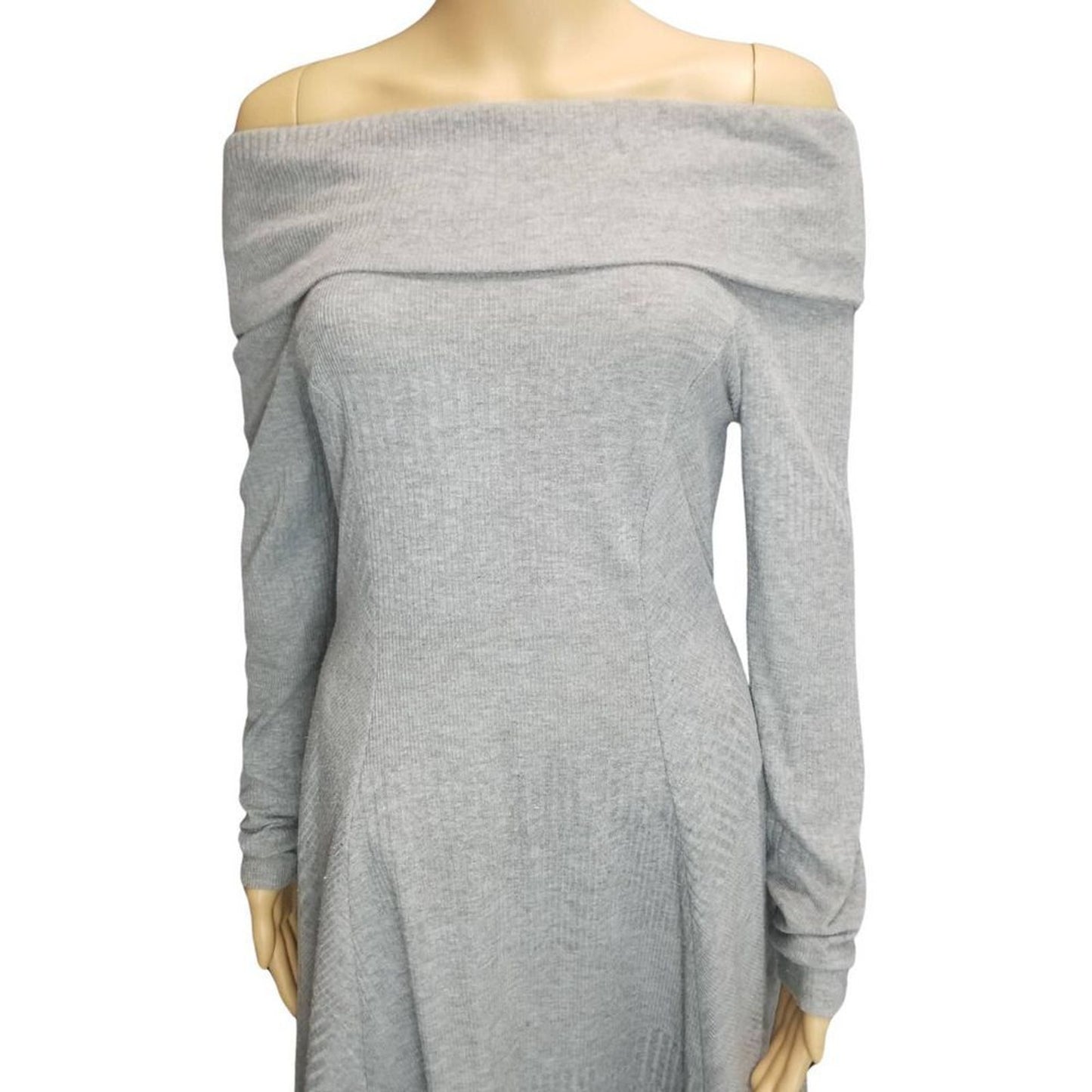 Gray Off The Shoulder Fit & Flare Long Sleeve Ribbed Knee High Dress Size Medium