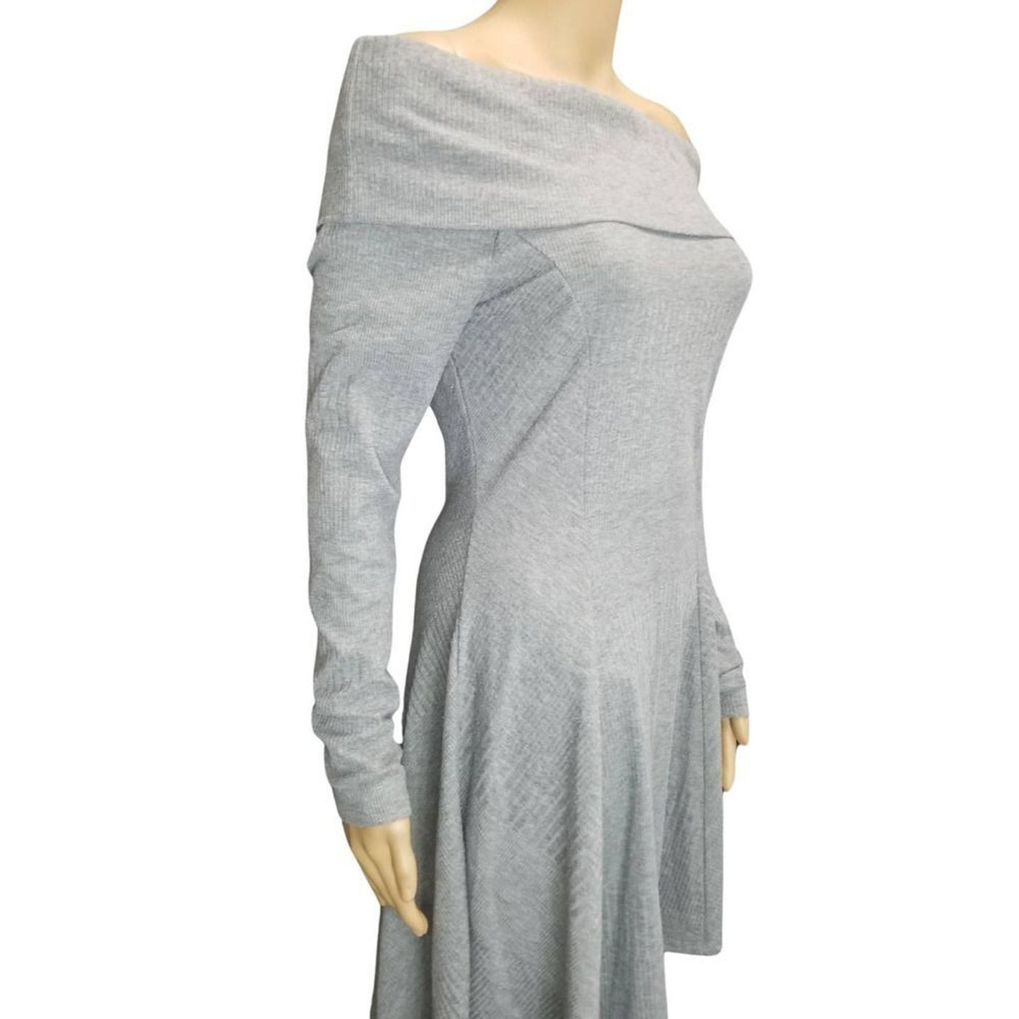 Gray Off The Shoulder Fit & Flare Long Sleeve Ribbed Knee High Dress Size Medium