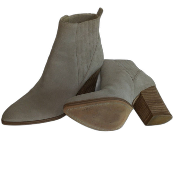 Marc Fisher Alva Taupe Suede Pull On Bootie Ankle Height Pointed Toe Size 8.5