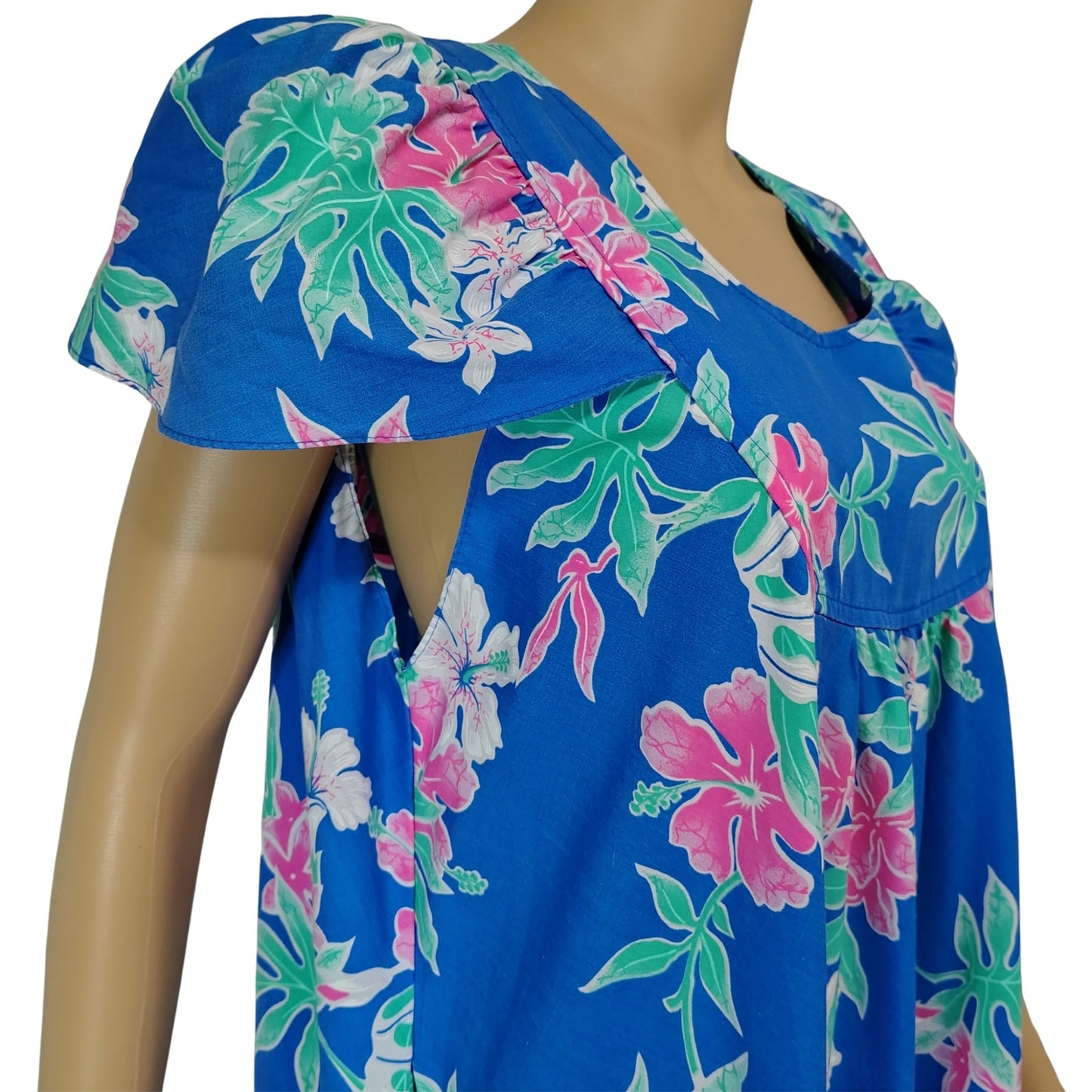 1970s Blue Hawaiian Pink Floral Pullover Caftan House Dress Cap Sleeves Wide Loose Fit [Vintage]
