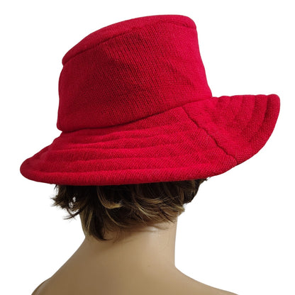 1990s Vintage Red Knit Acrylic Floppy Bucket Hat Wide 3 Inch Quilted Brim