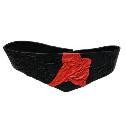 1980s Repoussage Leather Design in Black Red Cinching Belt Size Small [Vintage]