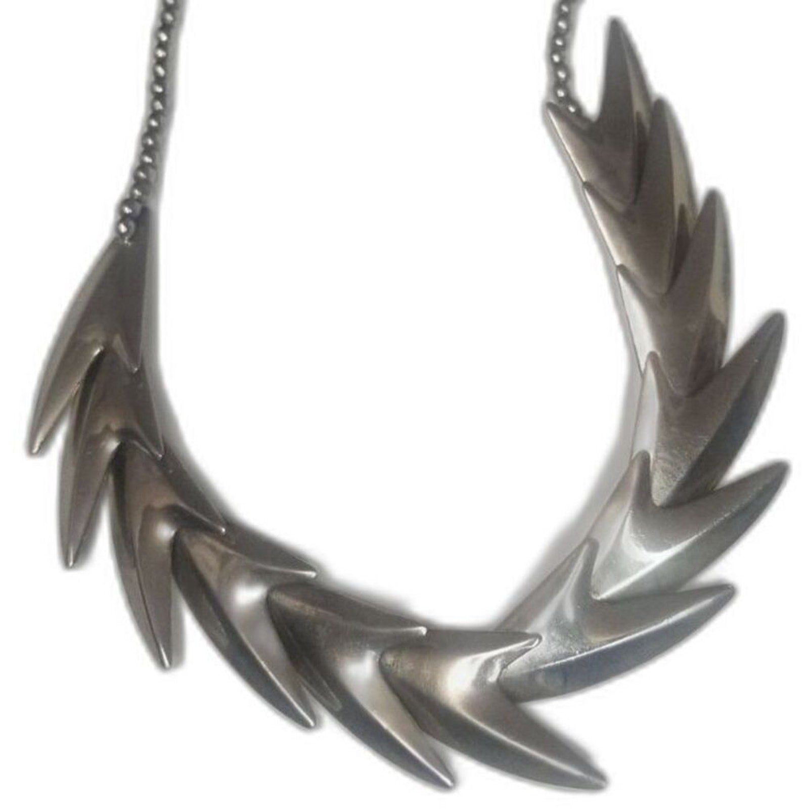 80s Vintage Silver Tone Stacked V Shape Serpentine Statement Ball Chain Necklace