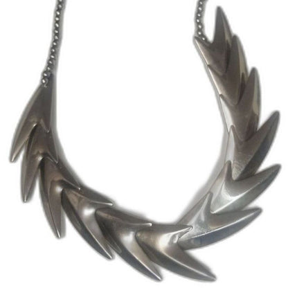 80s Vintage Silver Tone Stacked V Shape Serpentine Statement Ball Chain Necklace