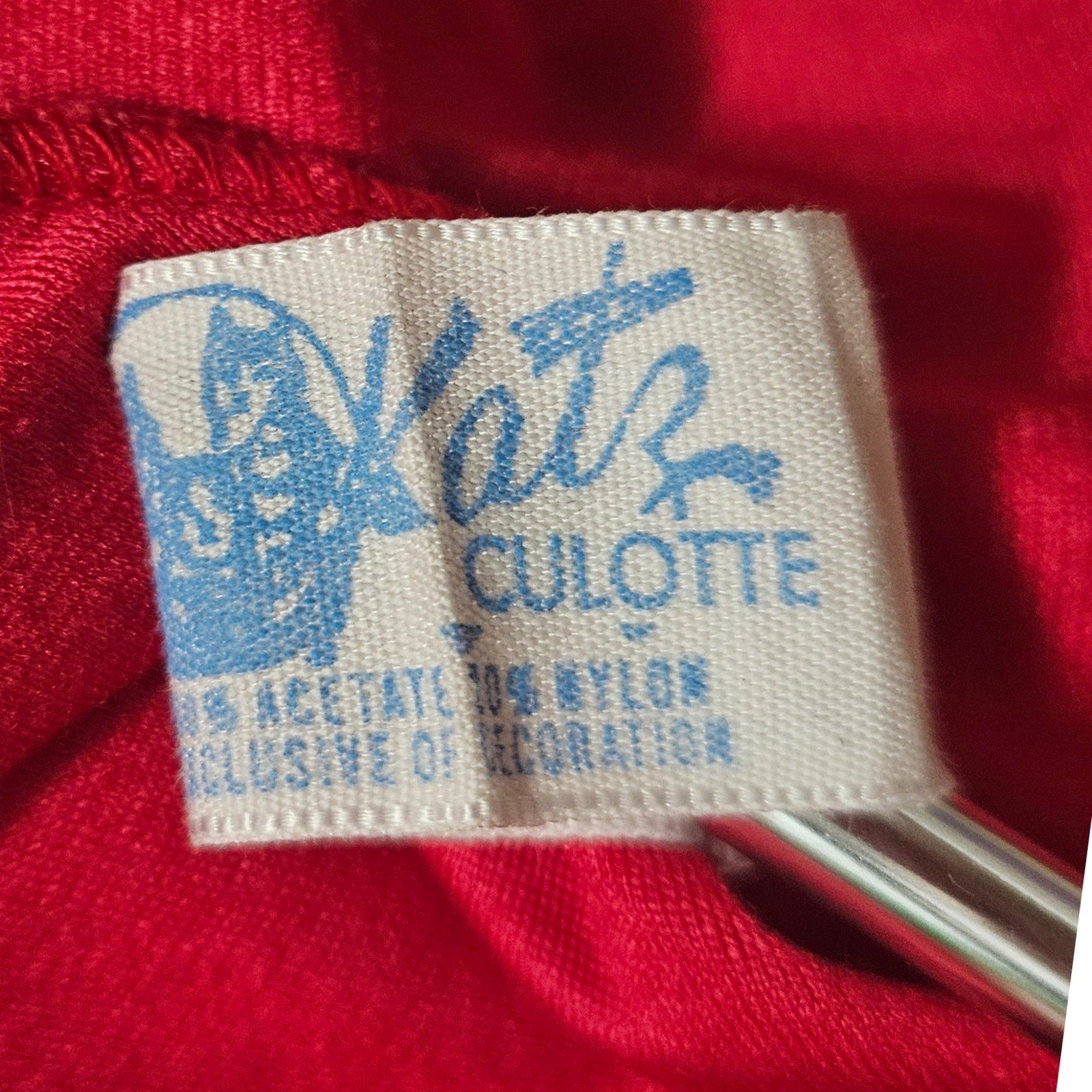 1990s Embroidered Red Katz Culotte Short Sleeve Romper Long Back Zipper Size Small