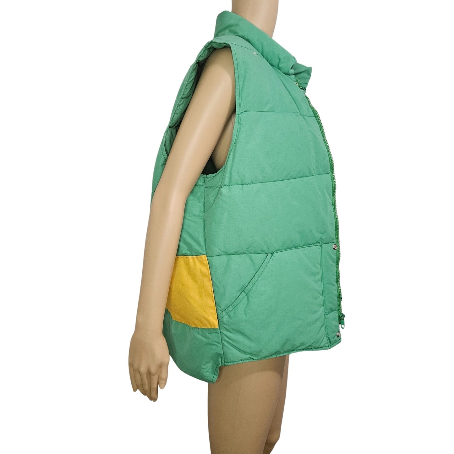1980s Woolrich Insulated Kelly Green Yellow Goose Down Puffer Vest Size Medium [Vintage]