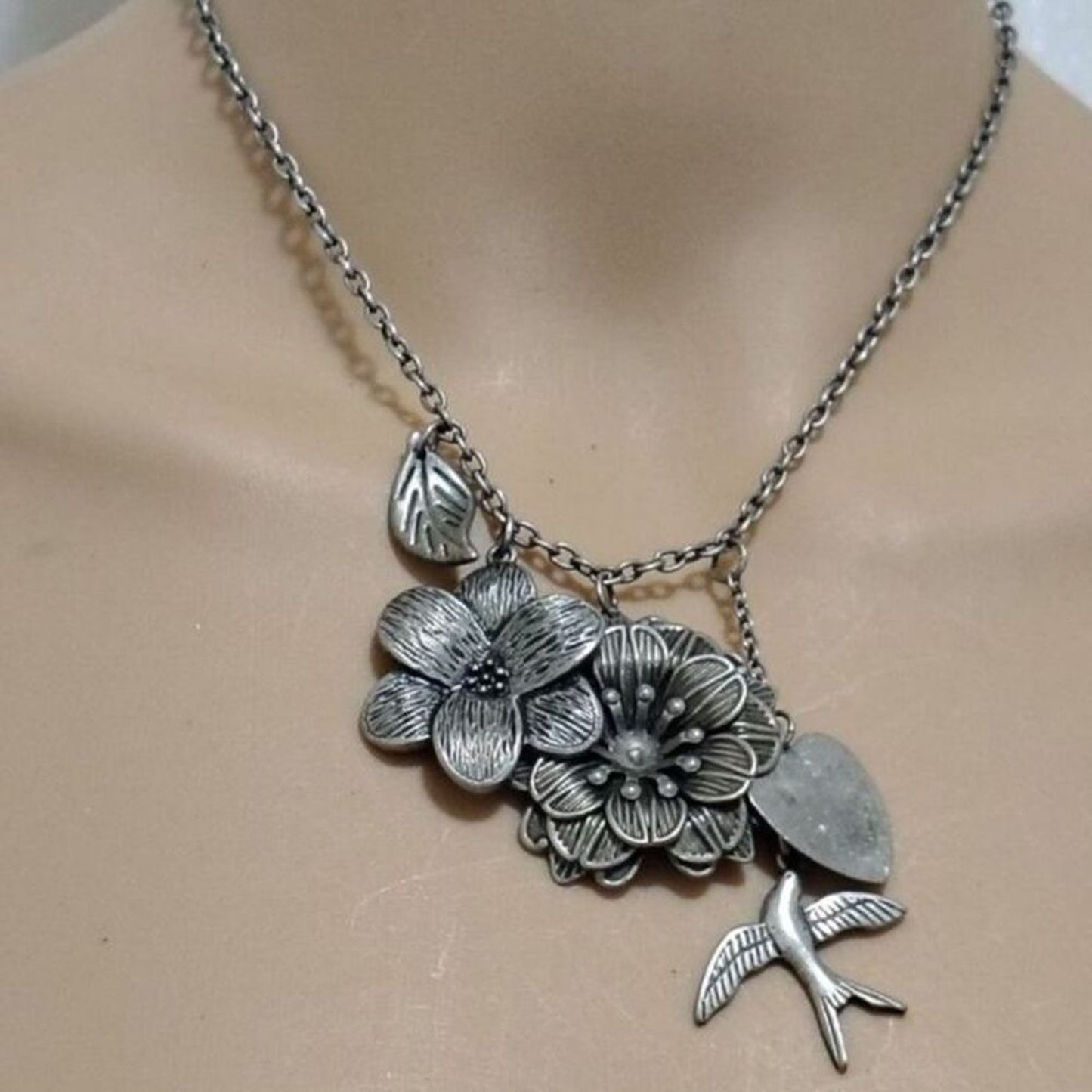 Vintage Floral Bird Heart Charm Necklace Silver Tone Chain Link 19 Inch