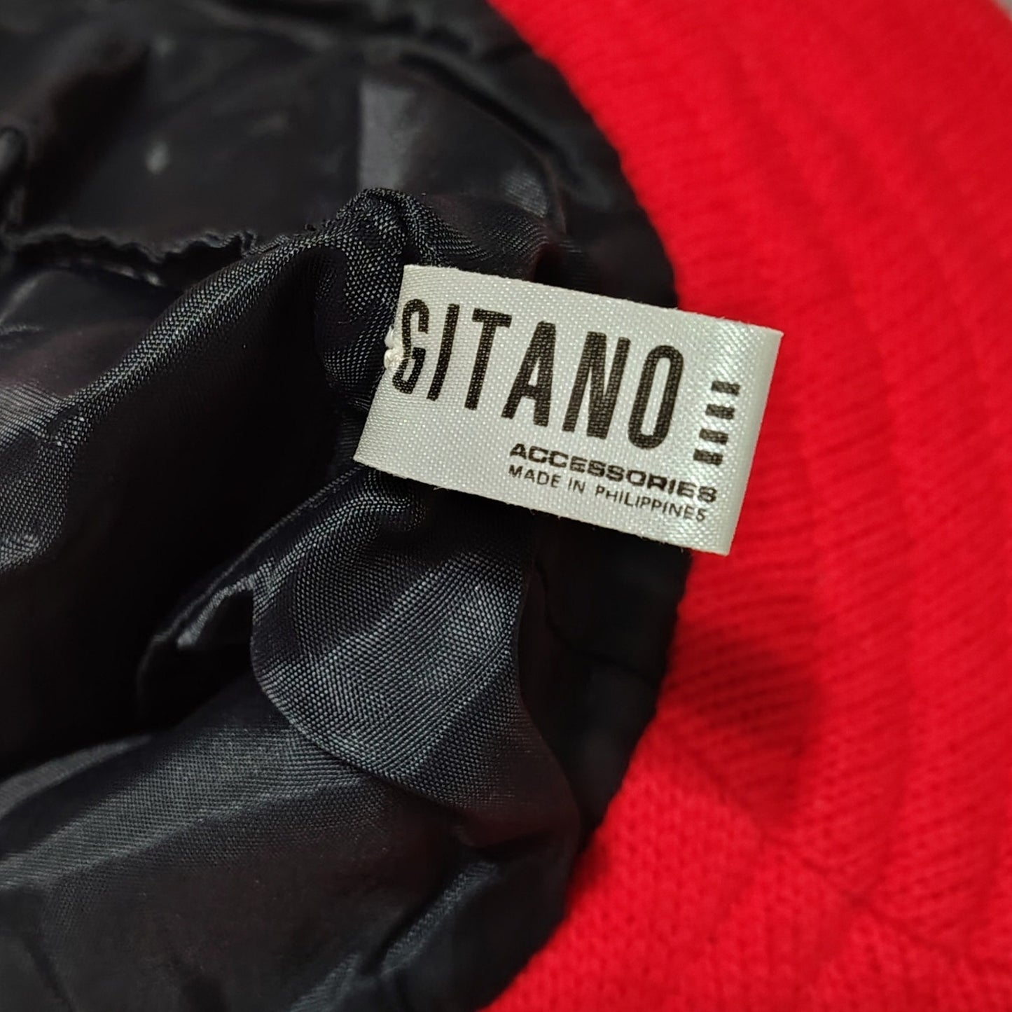 1990s Vintage Red Knit Acrylic Floppy Bucket Hat Wide 3 Inch Quilted Brim