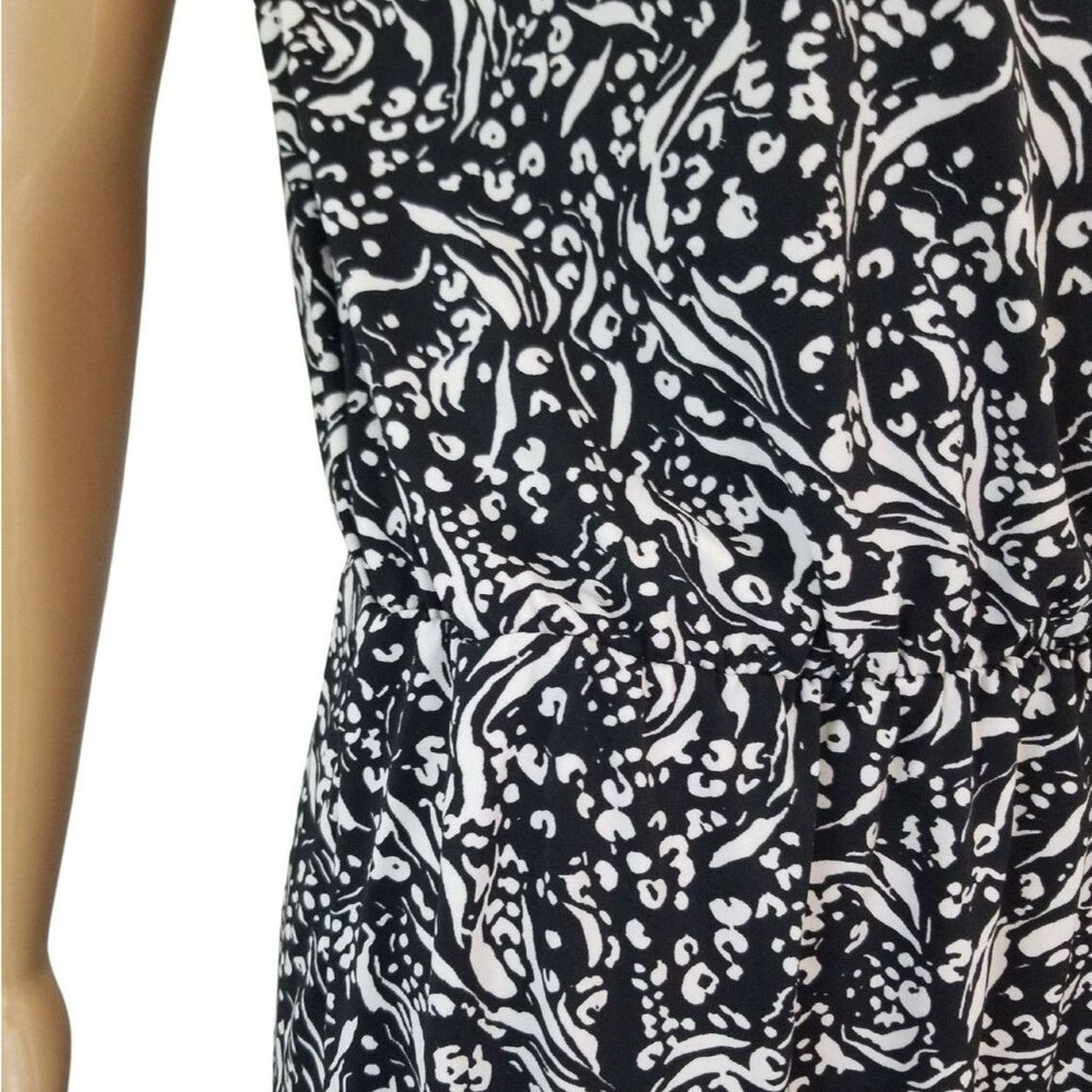 Black Midi H Halston V Neck Short Sleeve Stretch Elastic Waist Dress Size Small