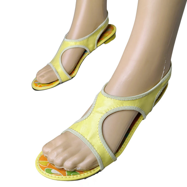 1960 - 1970s Yellow Flower Power Bohemian Era Sandals Low Heel Cut Out Design Size 6.5 [Vintage]
