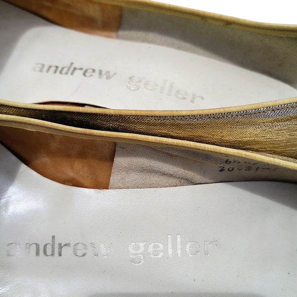 Vintage 1960s Andrew Geller Metallic Gold Bow Heels Round Toe Size 6.5 B / AA [Vintage]