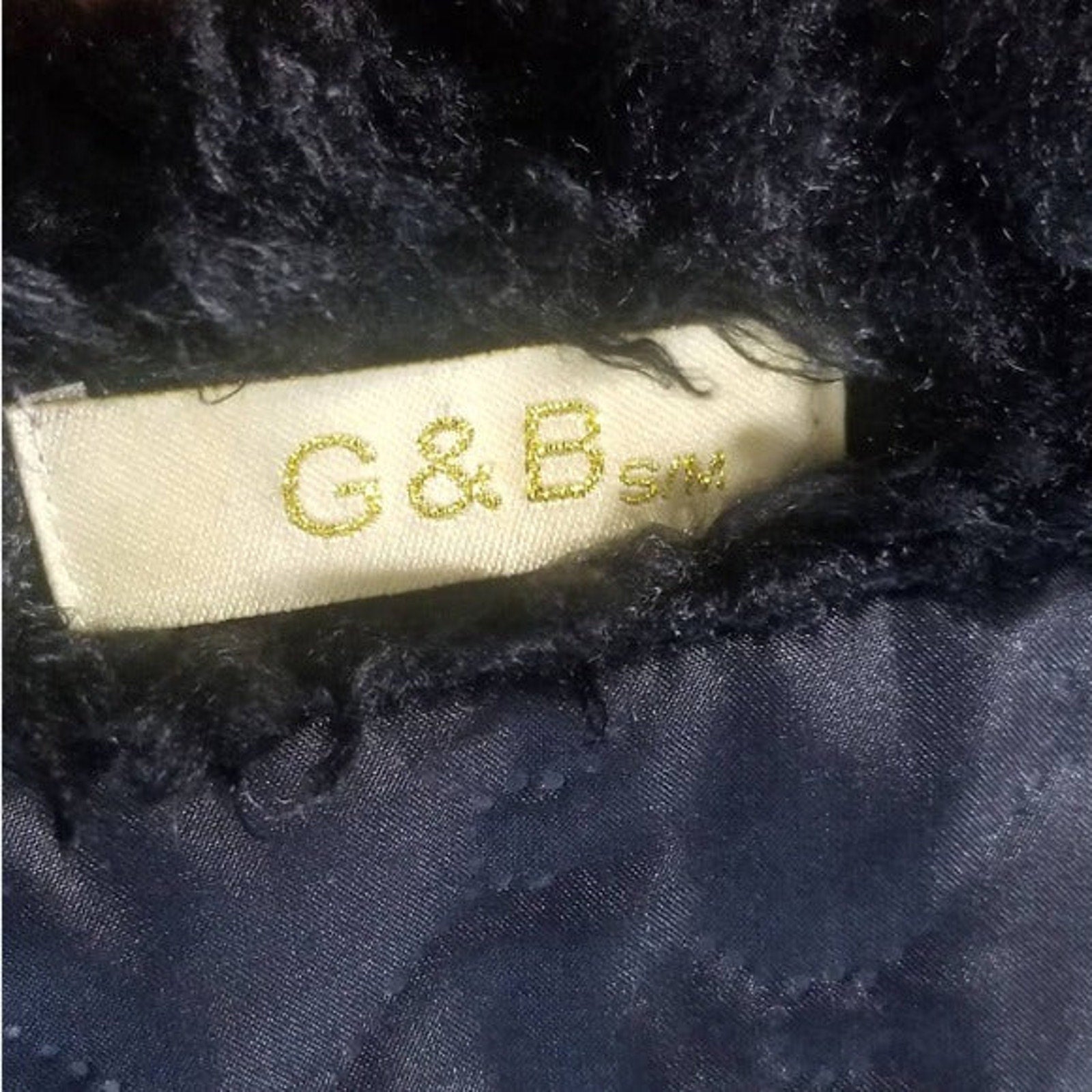 1990s Long Black Faux Sheep Fur Box Cut Zip Up Coat Nearly New Size Medium [Vintage]