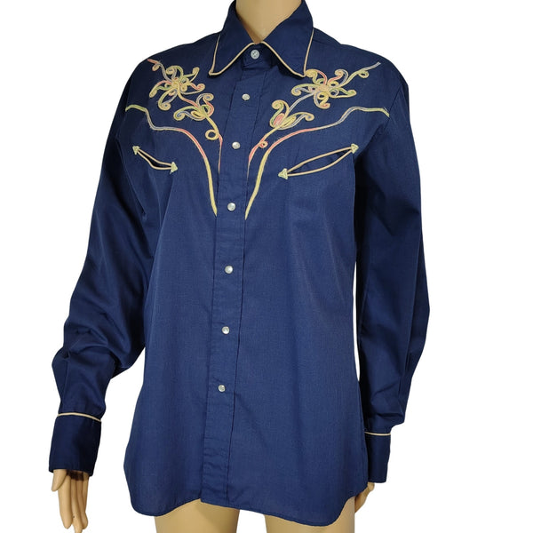 1970s Blue Western Shirt Embroidered Floral Pattern Pearl Snap Buttons Size Medium [Vintage]