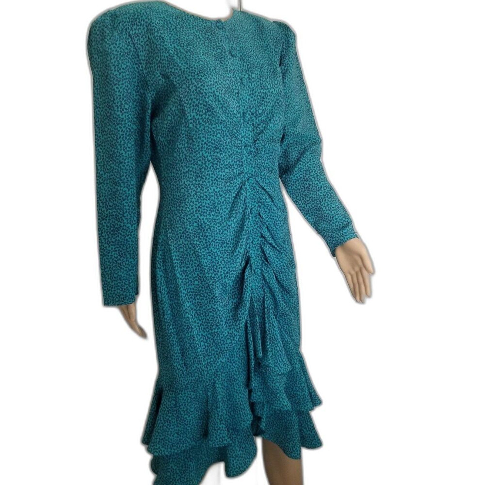 1980s Green Micro Feather Long Sleeve Mermaid Wiggle Dress Size Large [Vintage]