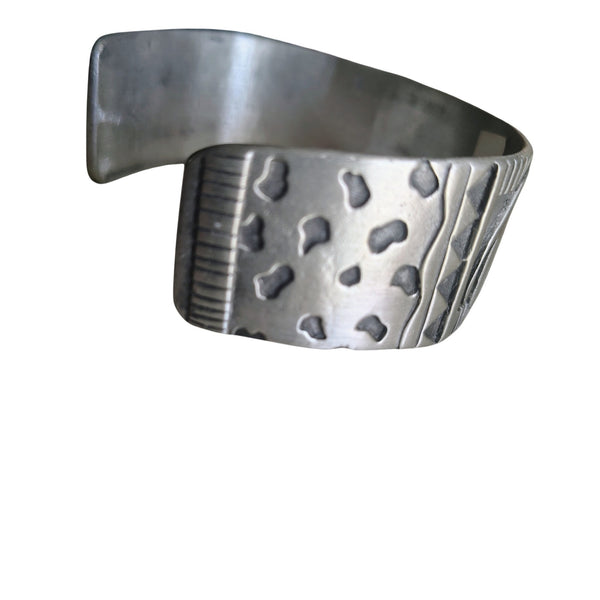 J B Hunt Wild Kingdom Cuff Bracelet Elephant Zebra Designer Vintage Wearable Art