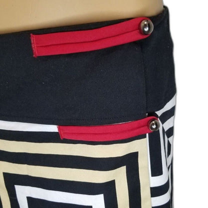 Gianfranco Ferre Jeans Geometric Print Y2K Mini Skirt White Black Red Size Medium [Vintage]