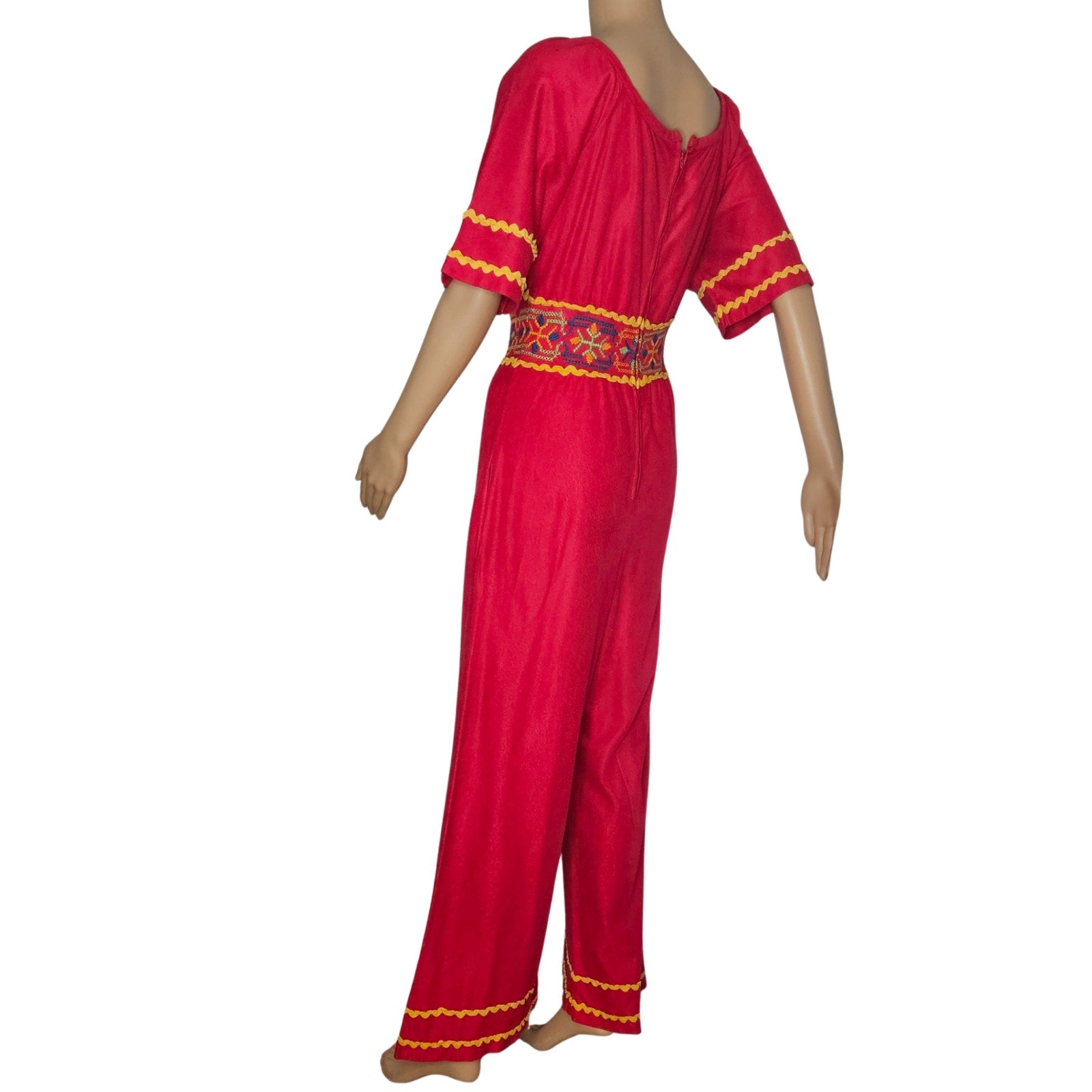 1990s Embroidered Red Katz Culotte Short Sleeve Romper Long Back Zipper Size Small