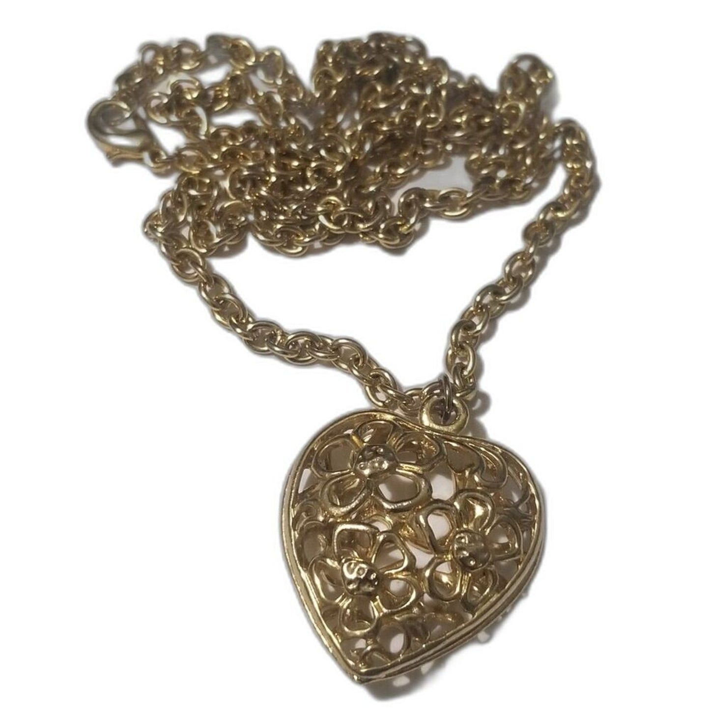 Vintage Pierced Cut Out 3D Puffy Heart Pendant Chain Link Statement Necklace