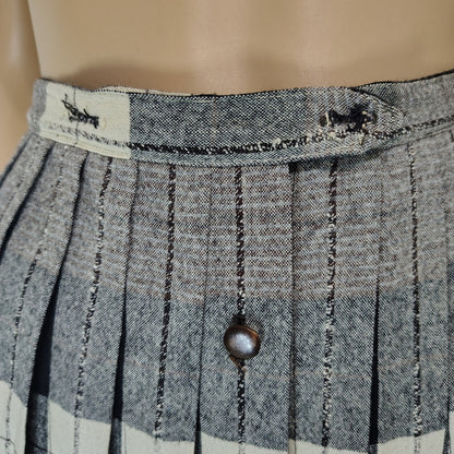 1960s Pleated Brown Plaid Reversible Button Up A Line Skirt Size XS [Vintage]