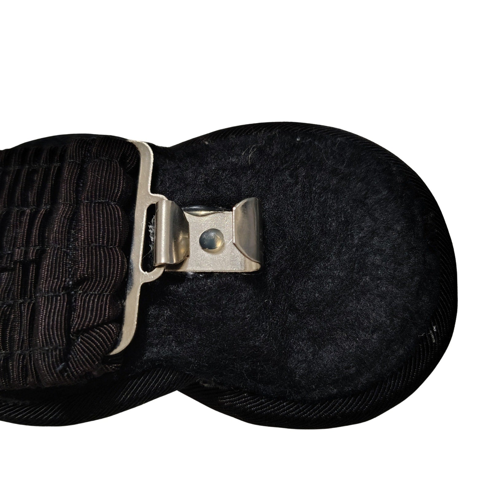 1980s Black Fabric Unity Belt Buckle Elastic Stretchy Belt 36 Inches [Vintage]