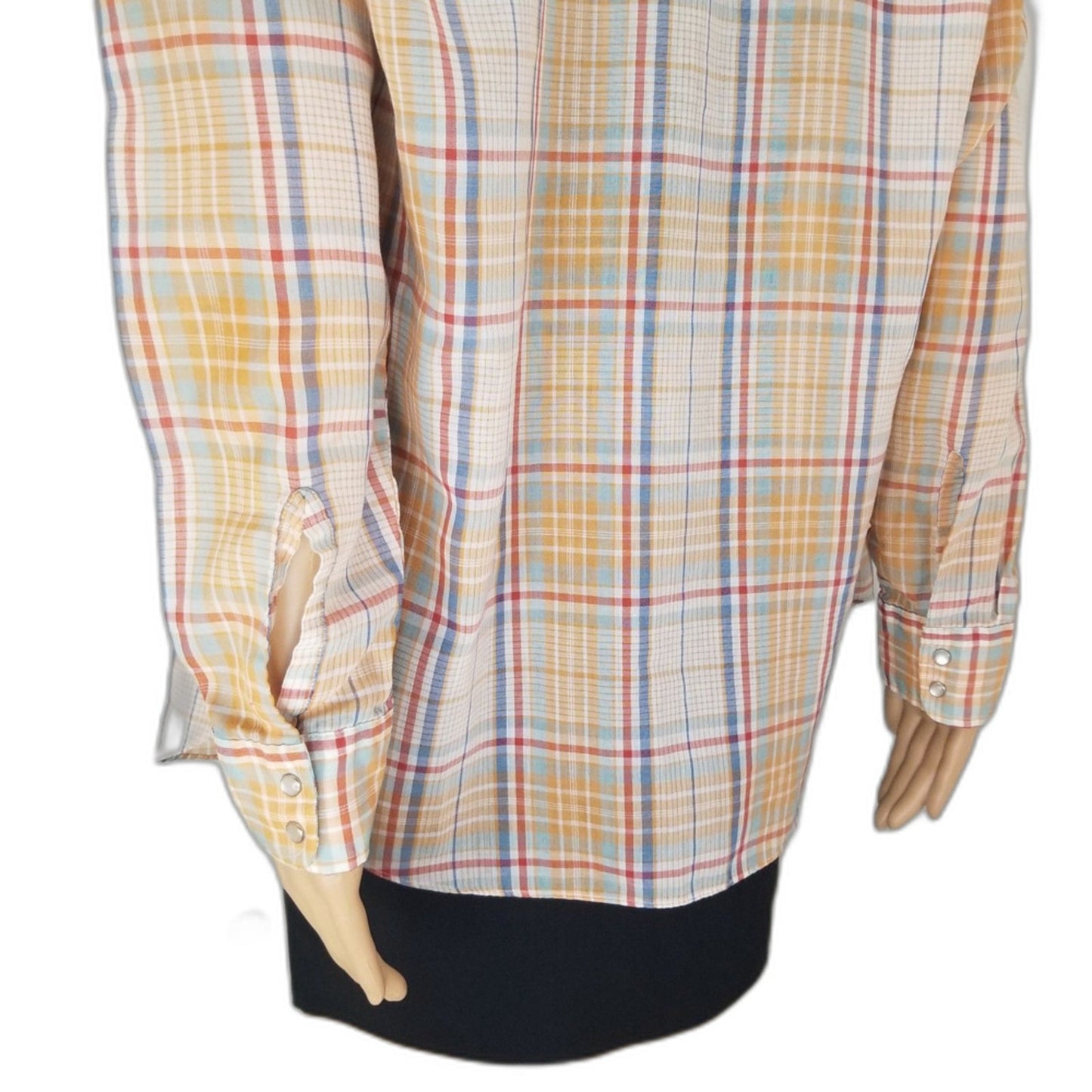 1970s Levi's Western Cowboy Button Up Shirt Big E White Tab Plaid Size Medium [Vintage]