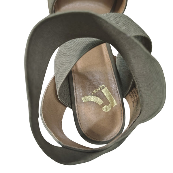 Forest Green Platform Strappy Elastic Sandals Traction Bottoms Block Heel Size 7
