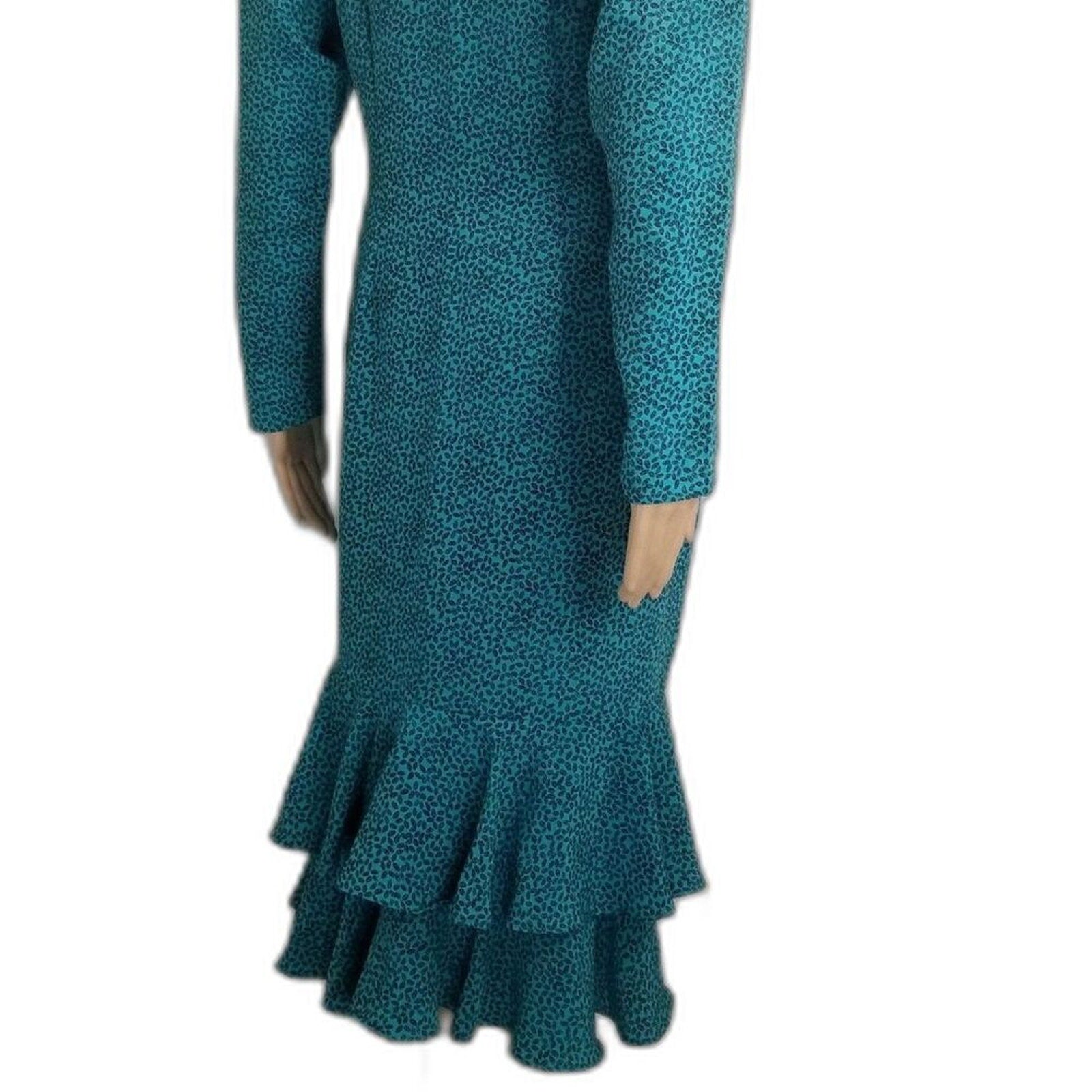 1980s Green Micro Feather Long Sleeve Mermaid Wiggle Dress Size Large [Vintage]