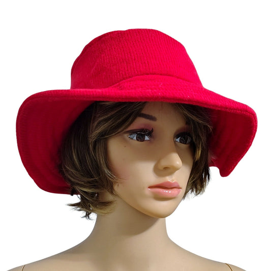 1990s Vintage Red Knit Acrylic Floppy Bucket Hat Wide 3 Inch Quilted Brim