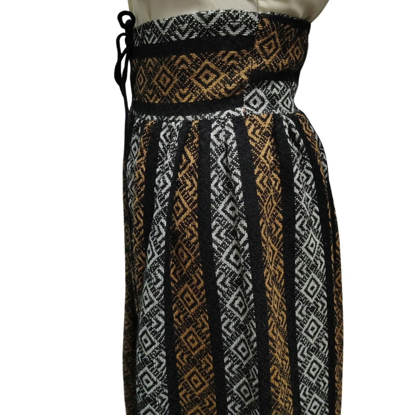 1960s High Waisted Handmade Tribal Boho Print Maxi Skirt Grommet Tie Front Size XXS [VINTAGE]